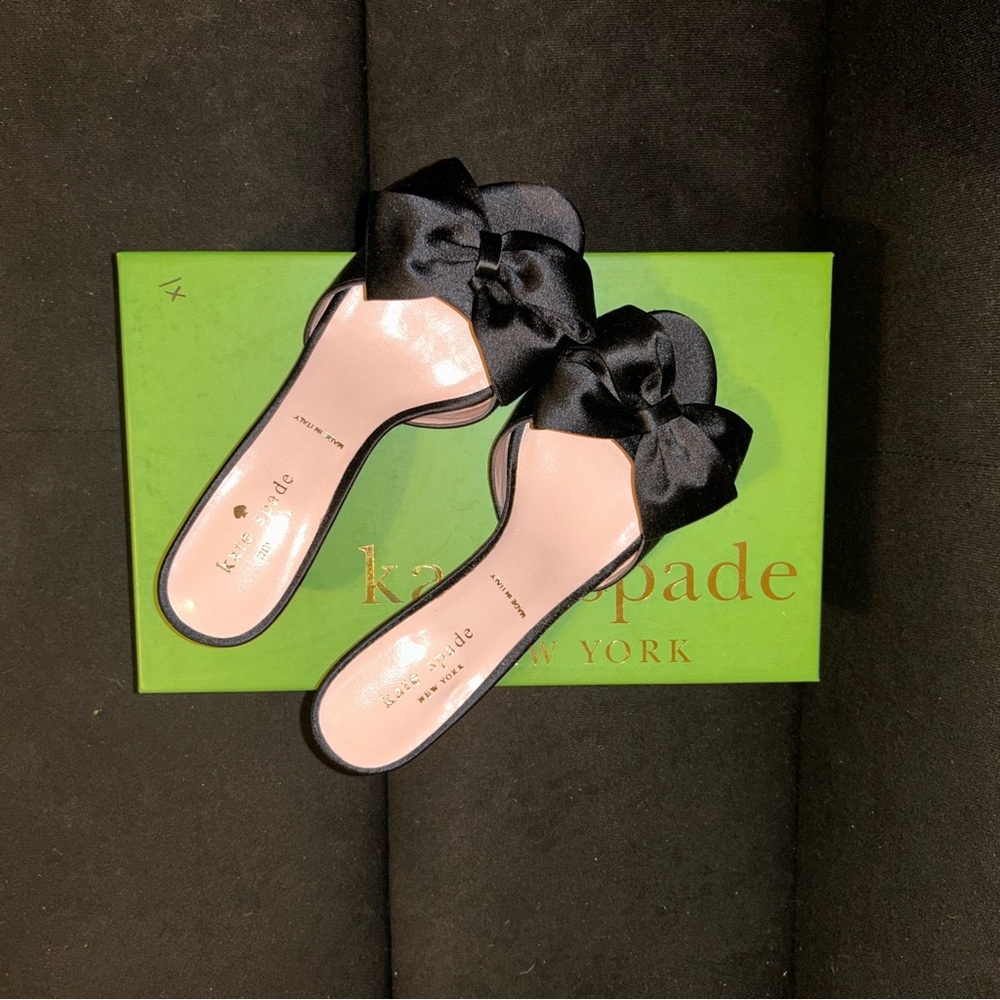 Kate Spade Satin Bow Mules size 6.